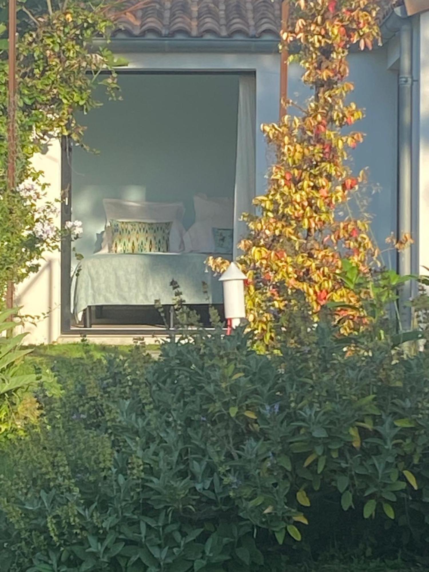 Bed and Breakfast Le 5 Bis Mornac-sur-Seudre Exterior foto